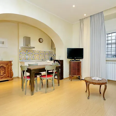 Conservatorio | Romeloft Apartment